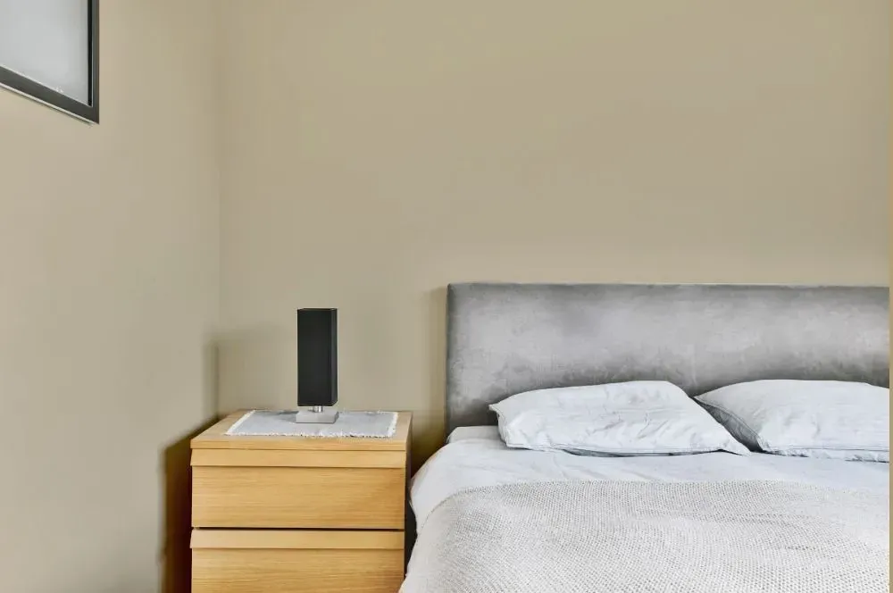 NCS S 2010-Y10R minimalist bedroom