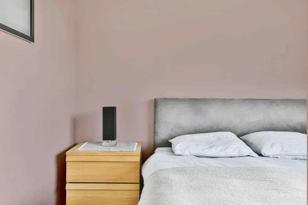 NCS S 2010-Y80R minimalist bedroom
