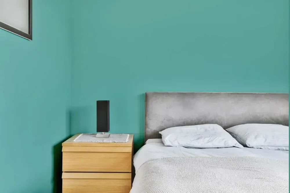 NCS S 2030-B70G minimalist bedroom
