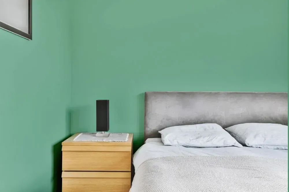 NCS S 2030-G minimalist bedroom