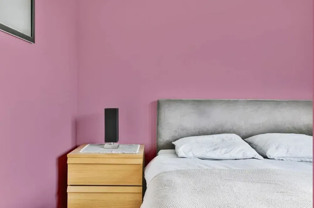 NCS S 2030-R20B minimalist bedroom