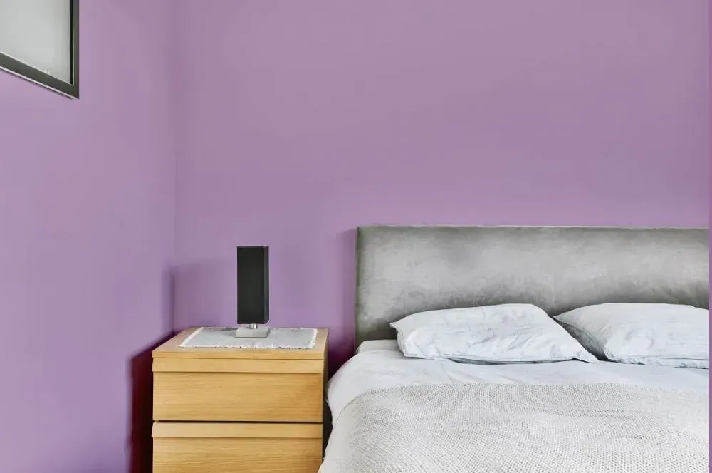 NCS S 2030-R50B minimalist bedroom