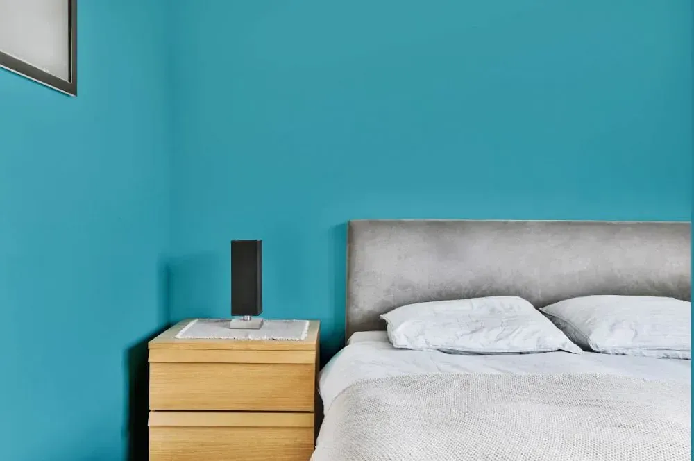 NCS S 2040-B20G minimalist bedroom