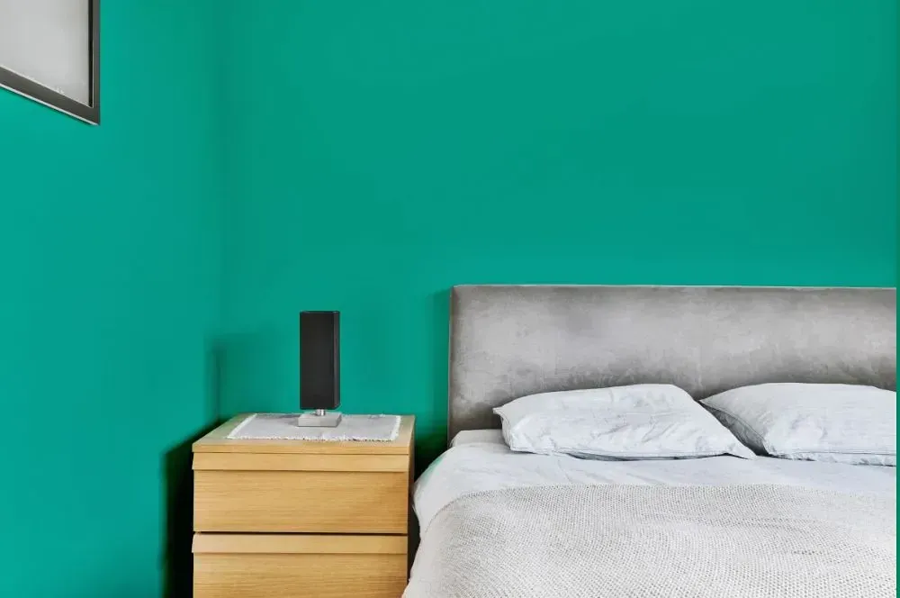 NCS S 2050-B80G minimalist bedroom