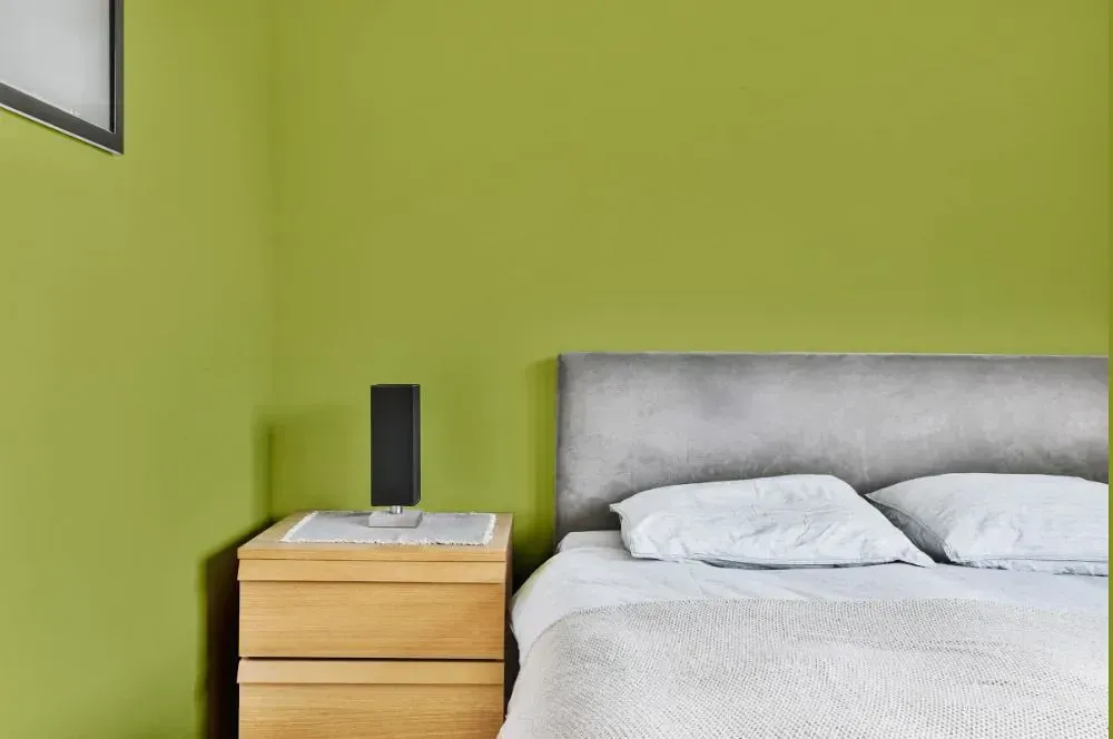 NCS S 2050-G60Y minimalist bedroom