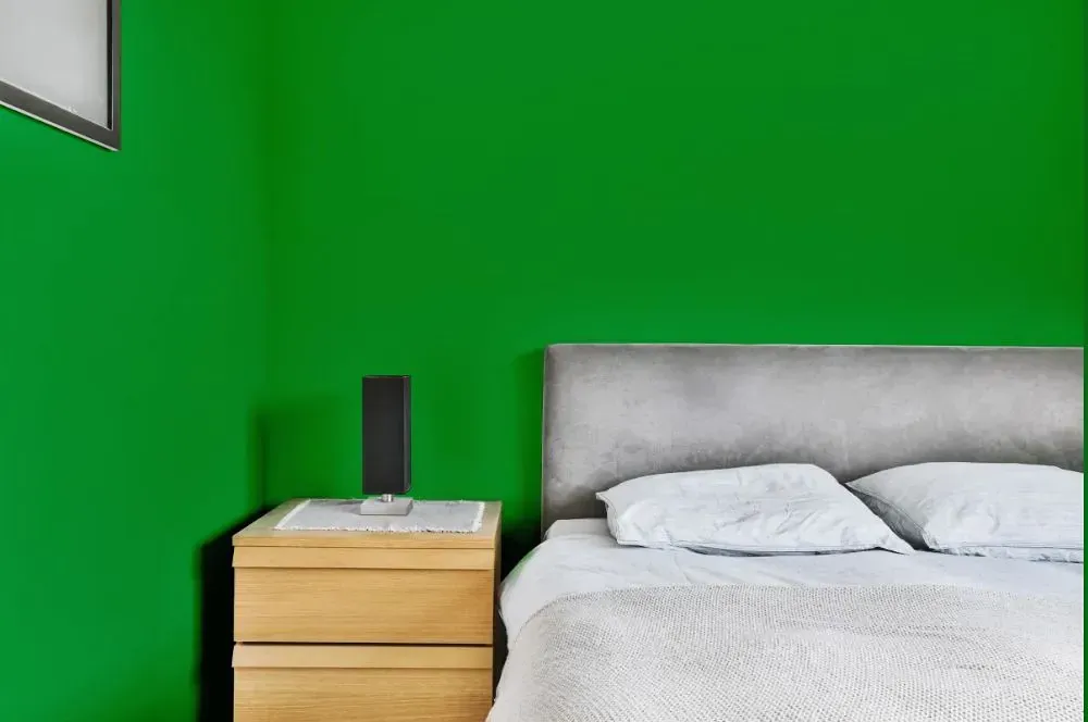 NCS S 2075-G20Y minimalist bedroom