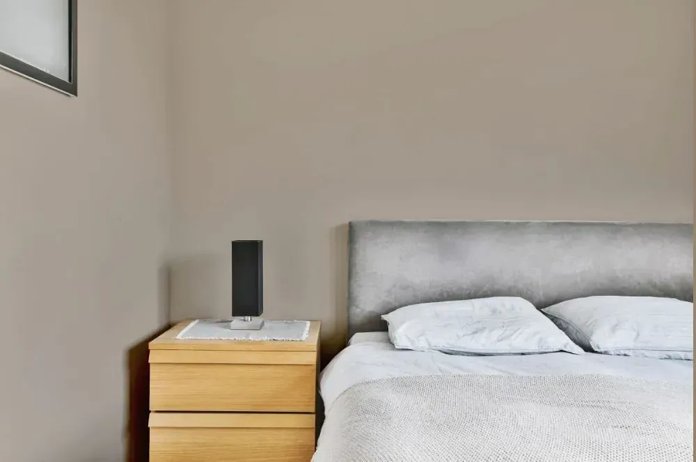 NCS S 3005-Y20R minimalist bedroom