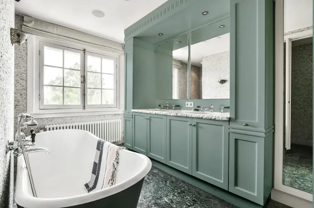 NCS S 3010-B70G victorian bathroom paint