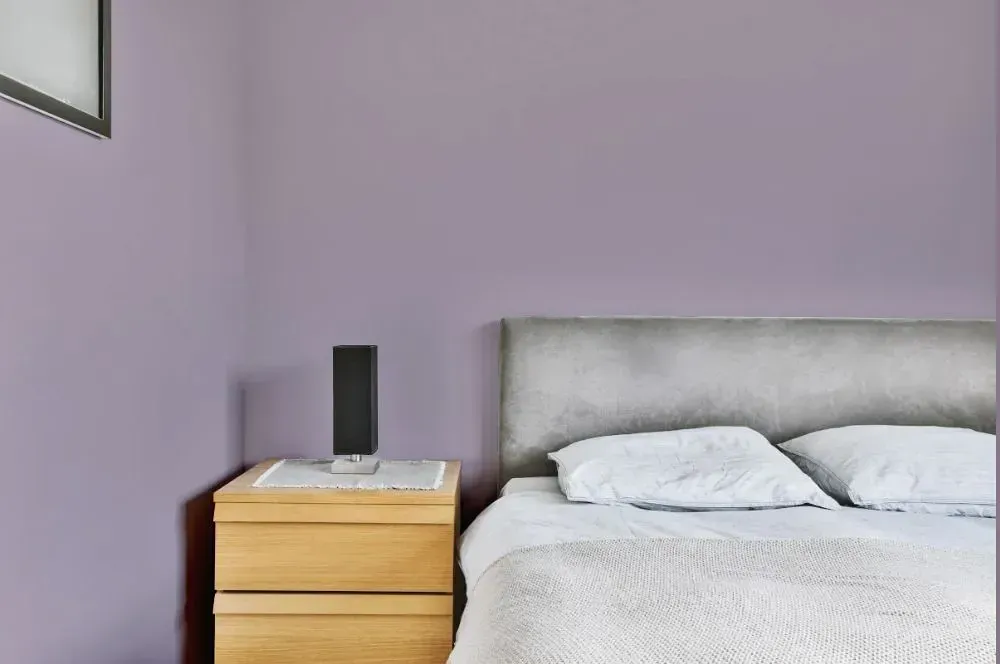 NCS S 3010-R50B minimalist bedroom