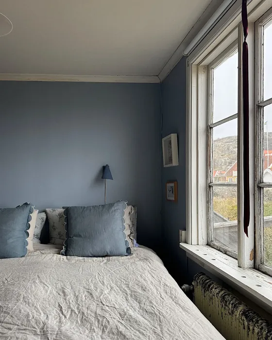 NCS S 3010-R80B bedroom inspiration