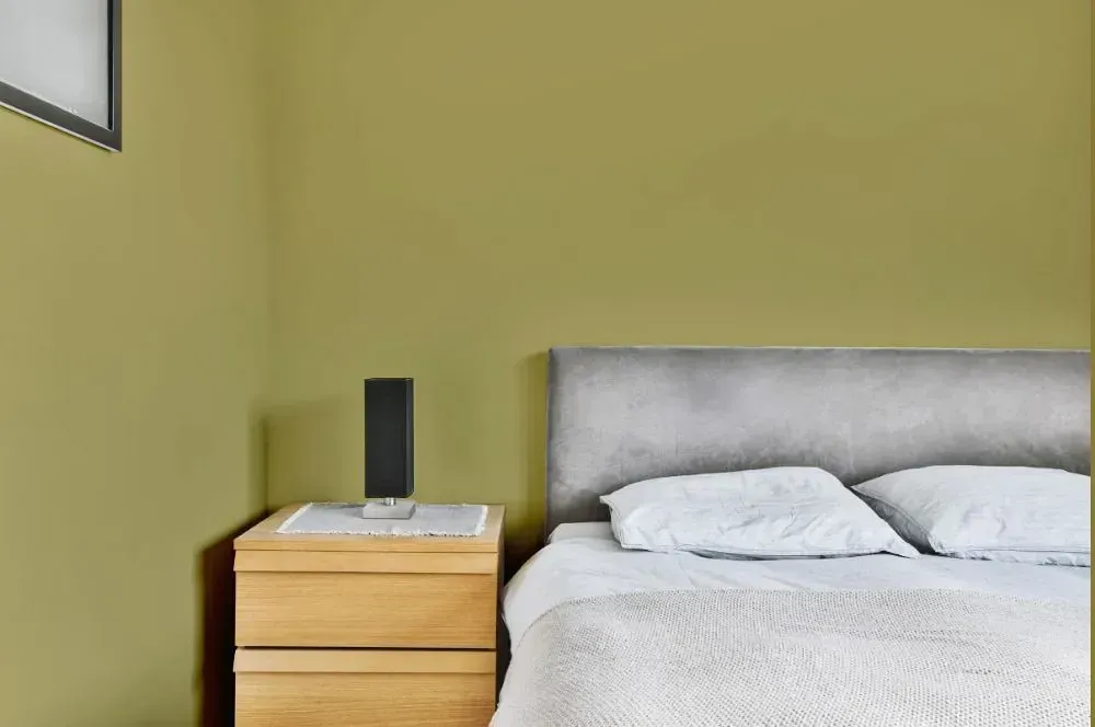 NCS S 3030-G80Y minimalist bedroom