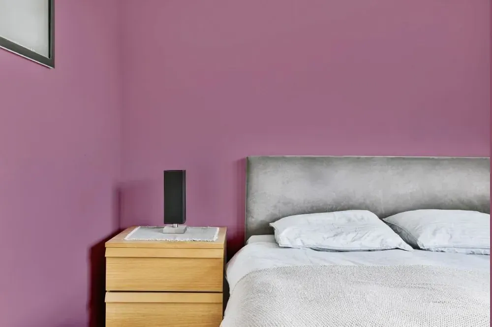 NCS S 3030-R30B minimalist bedroom