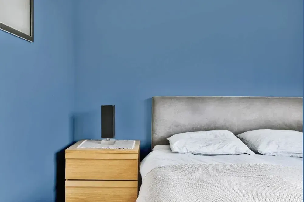NCS S 3030-R90B minimalist bedroom