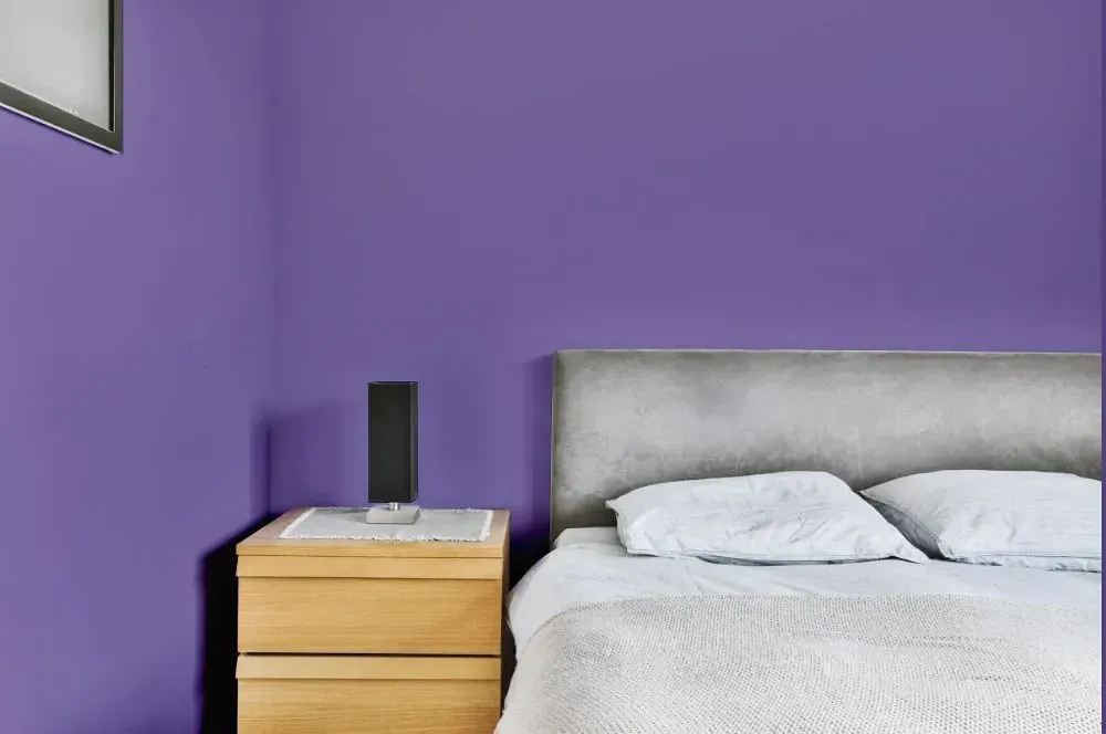 NCS S 3040-R60B minimalist bedroom