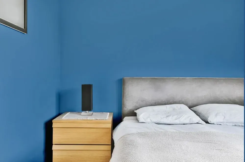 NCS S 3040-R90B minimalist bedroom