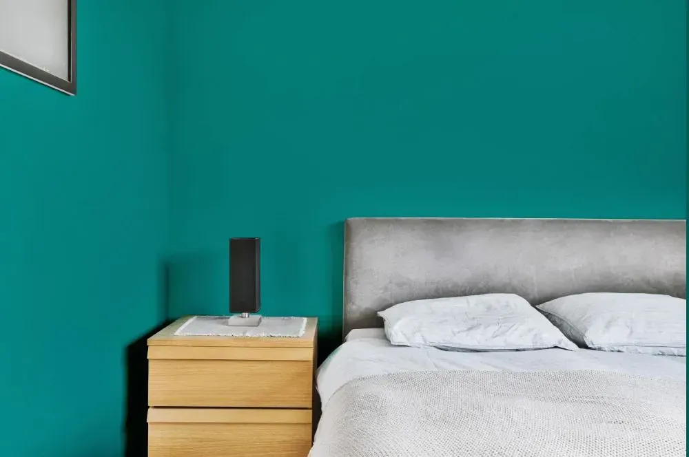 NCS S 3050-B60G minimalist bedroom
