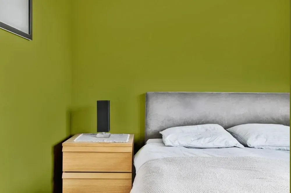 NCS S 3050-G70Y minimalist bedroom