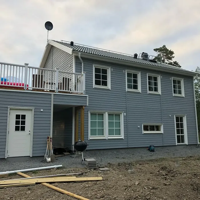 NCS S 3502-B exterior review