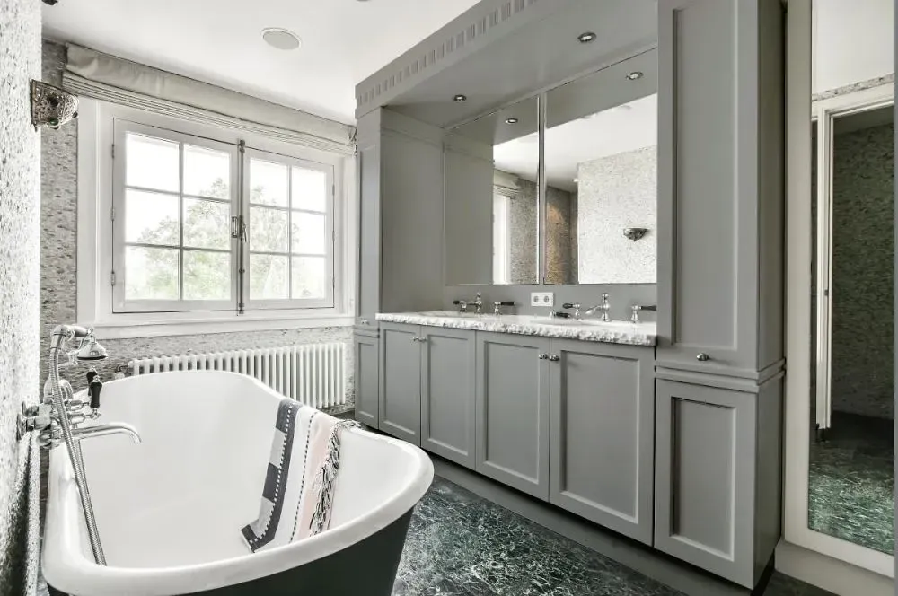 NCS S 3502-G victorian bathroom paint