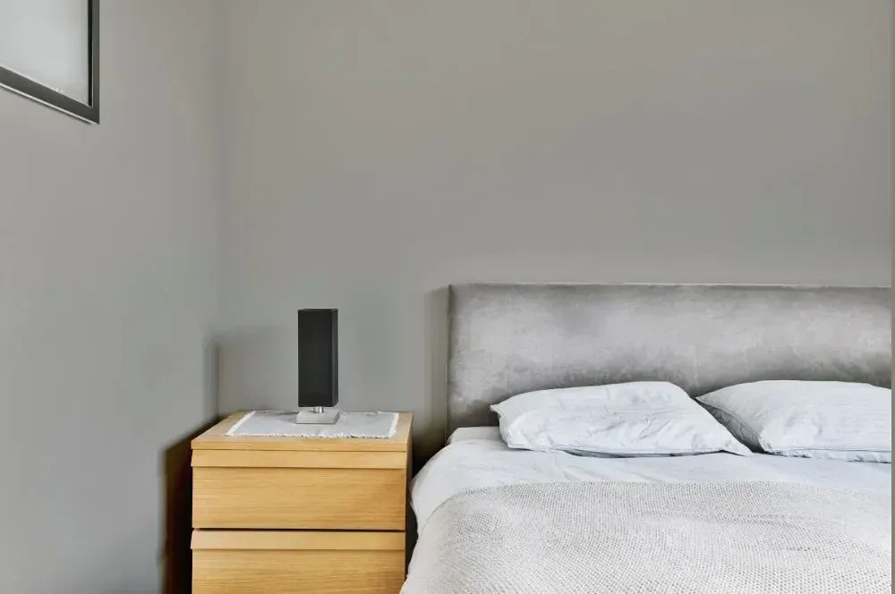 NCS S 3502-Y20R minimalist bedroom