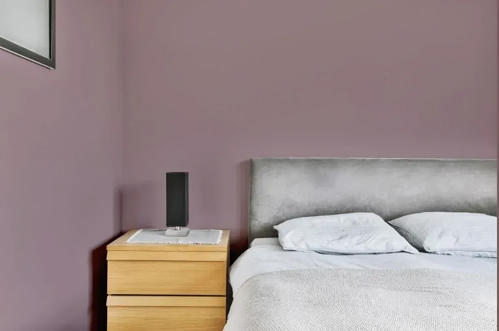 NCS S 4010-R10B minimalist bedroom