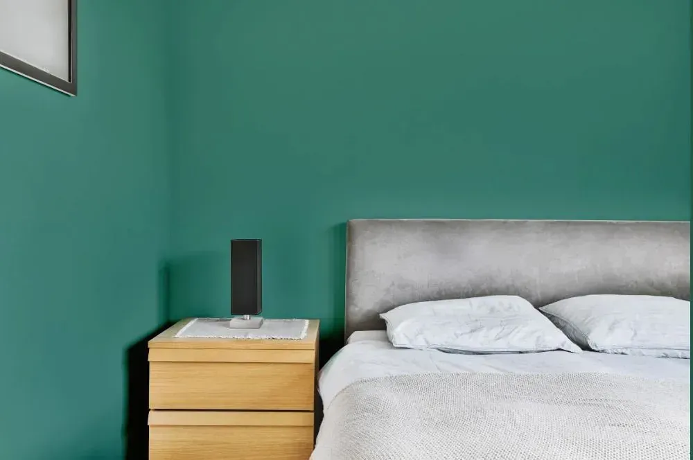 NCS S 4030-B90G minimalist bedroom