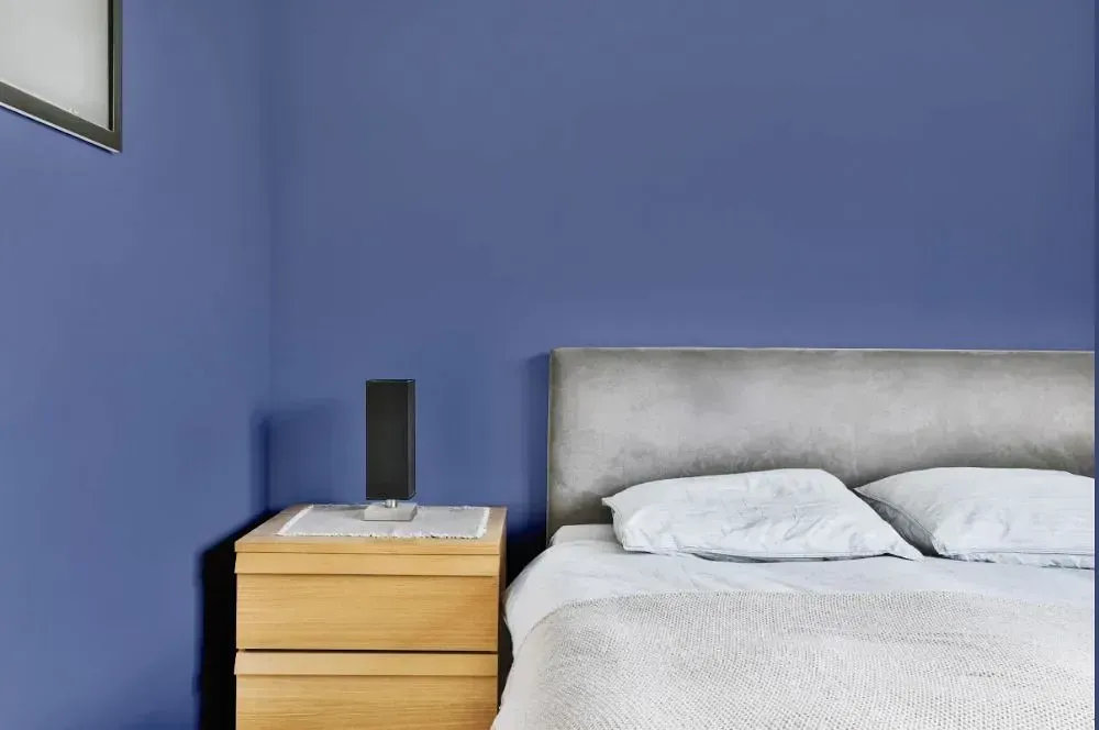 NCS S 4030-R70B minimalist bedroom
