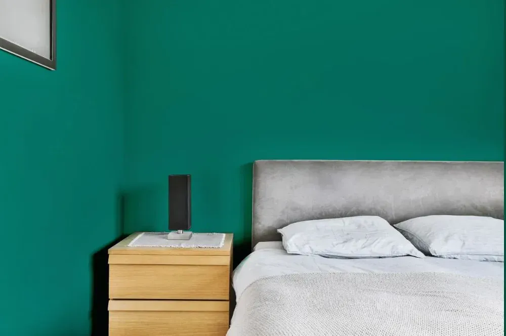 NCS S 4040-B80G minimalist bedroom