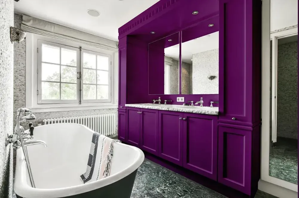 NCS S 4050-R50B victorian bathroom paint