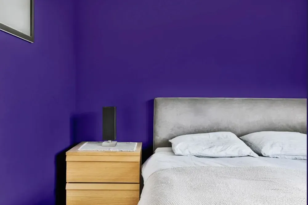 NCS S 4050-R60B minimalist bedroom