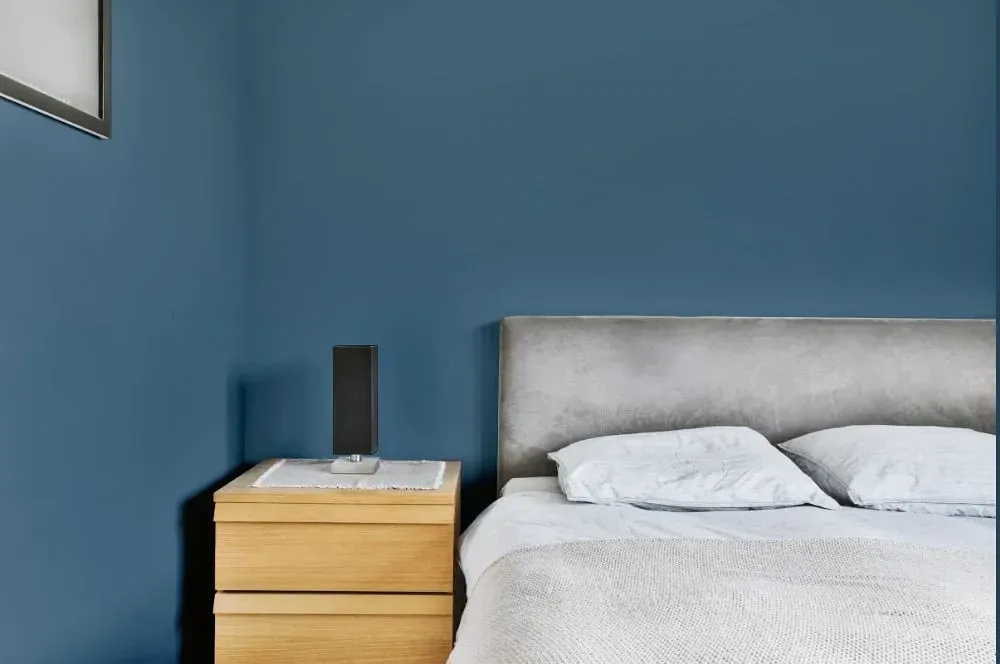 NCS S 5020-B minimalist bedroom