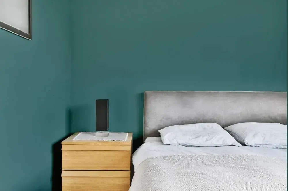 NCS S 5020-B70G minimalist bedroom