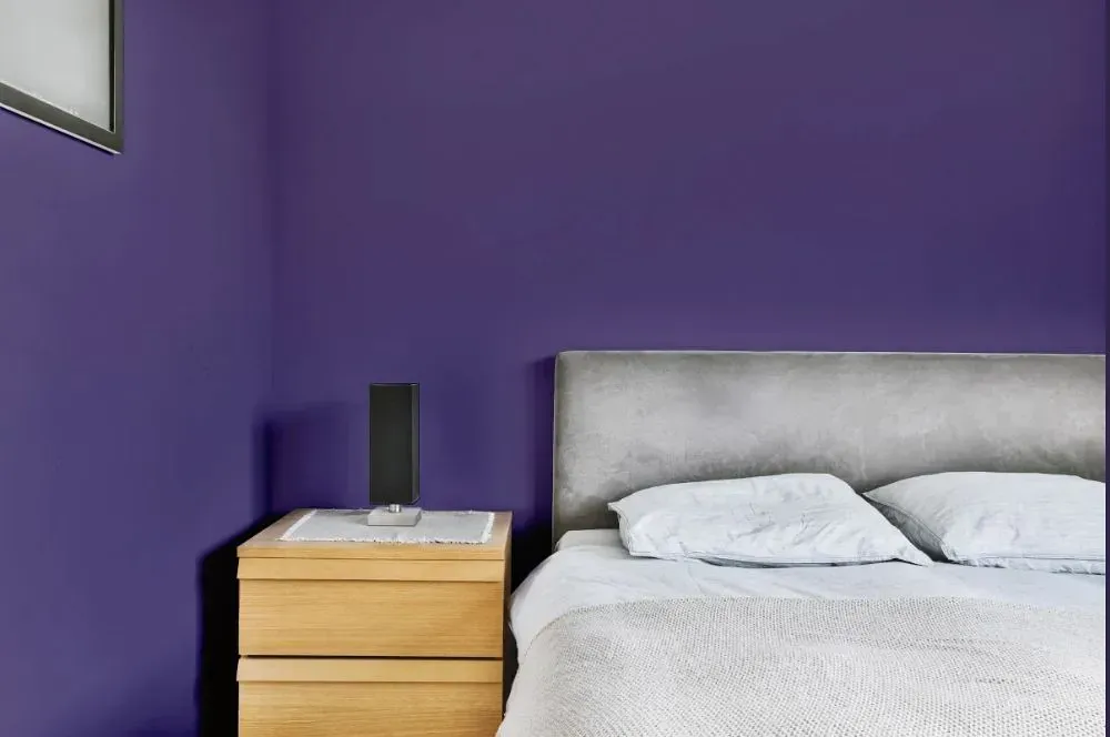 NCS S 5030-R60B minimalist bedroom