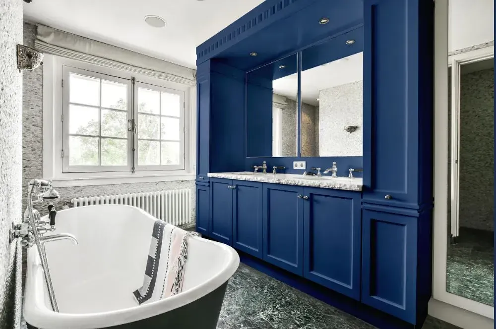 NCS S 5030-R80B victorian bathroom paint