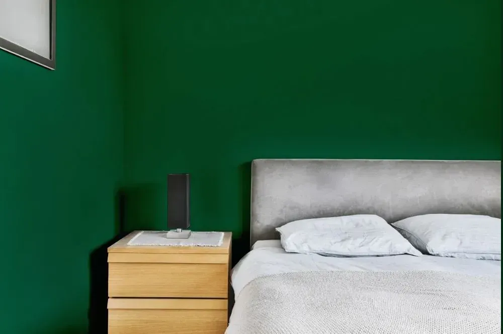 NCS S 5540-G minimalist bedroom