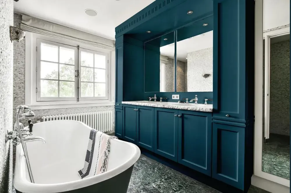 NCS S 6020-B10G victorian bathroom paint