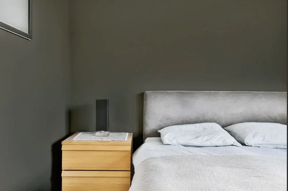NCS S 7005-G80Y minimalist bedroom