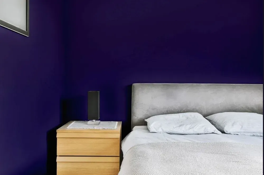 NCS S 7020-R60B minimalist bedroom
