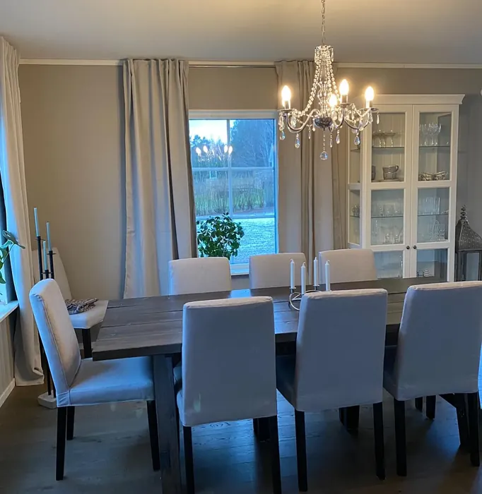 Jotun Kalkgrå dining room interior