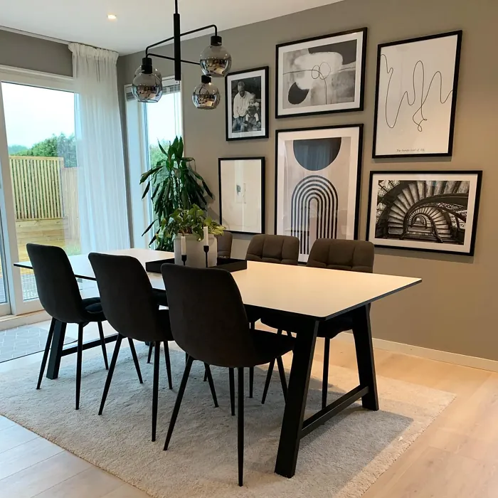 Jotun Kalkgrå stylish dining room paint review