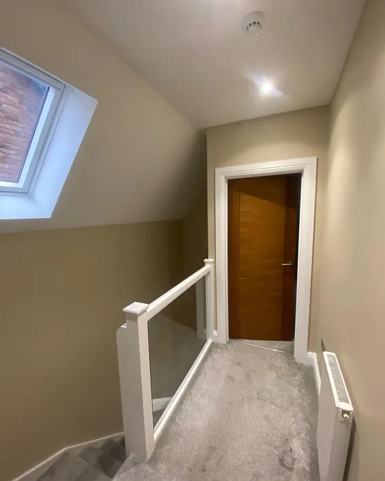 Dulux Sandstone hallway review