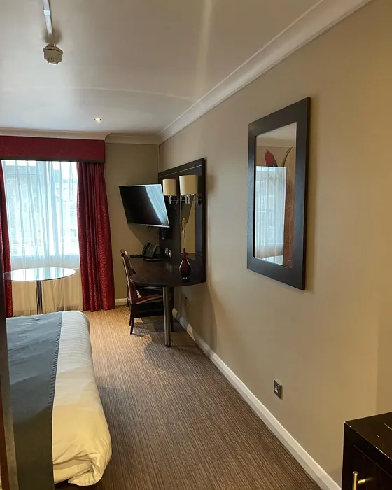 Dulux Sandstone bedroom review