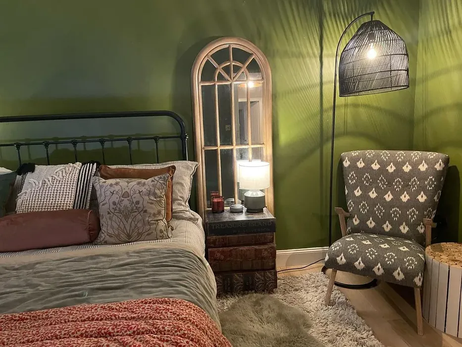 Sap Green bedroom paint