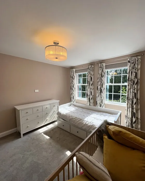 Farrow and Ball Scallop kids' room paint review