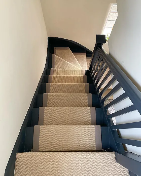 Farrow and Ball School House White stairs 