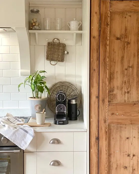 School House White kitchen cabinets paint review