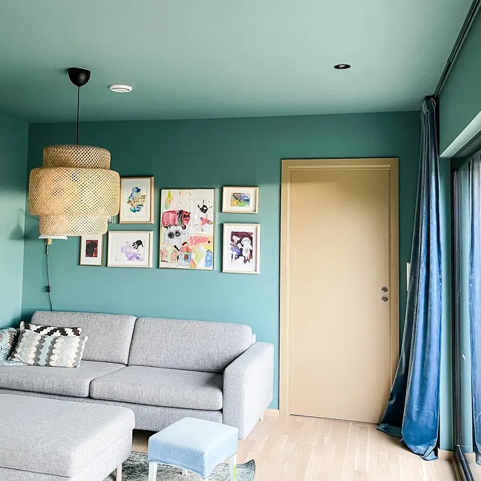 Jotun Sea Emerald living room paint