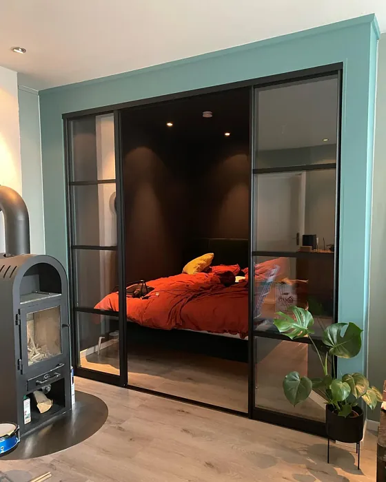 Jotun Sea Emerald accent wall 