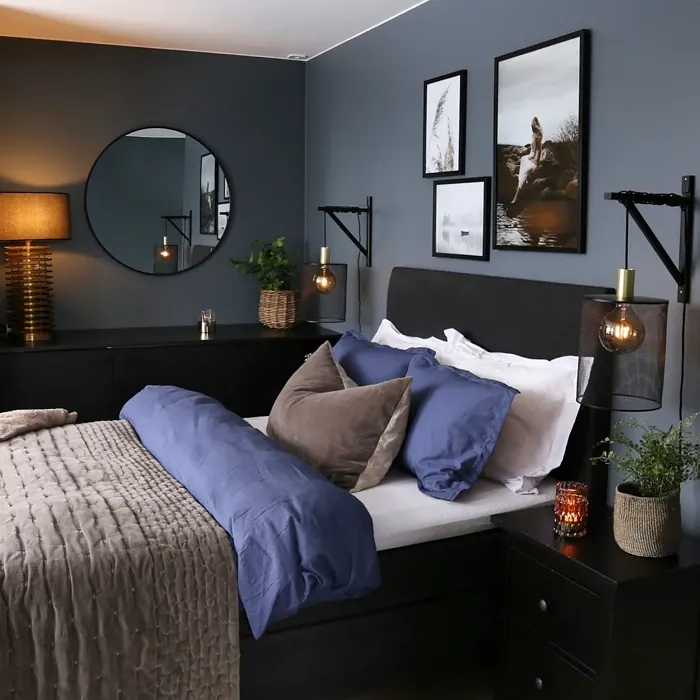 Jotun St. Pauls Blue bedroom color review