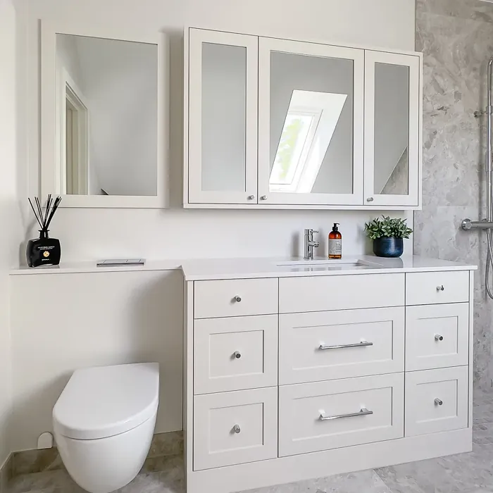 Jotun Summer Snow stylish bathroom vanity 